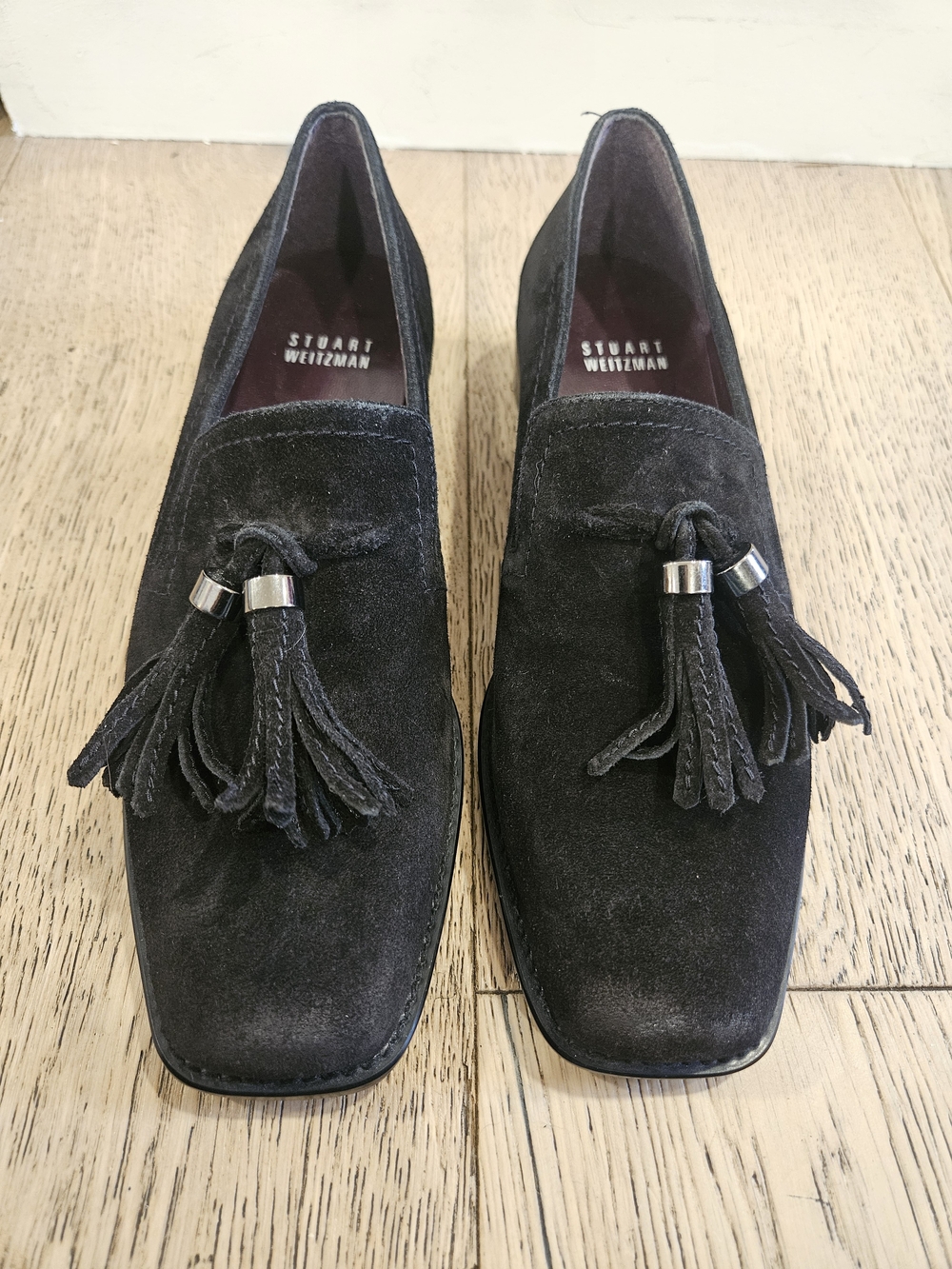 Vintage Stuart Weitzman Black Suede Tassel Loafers Size 6